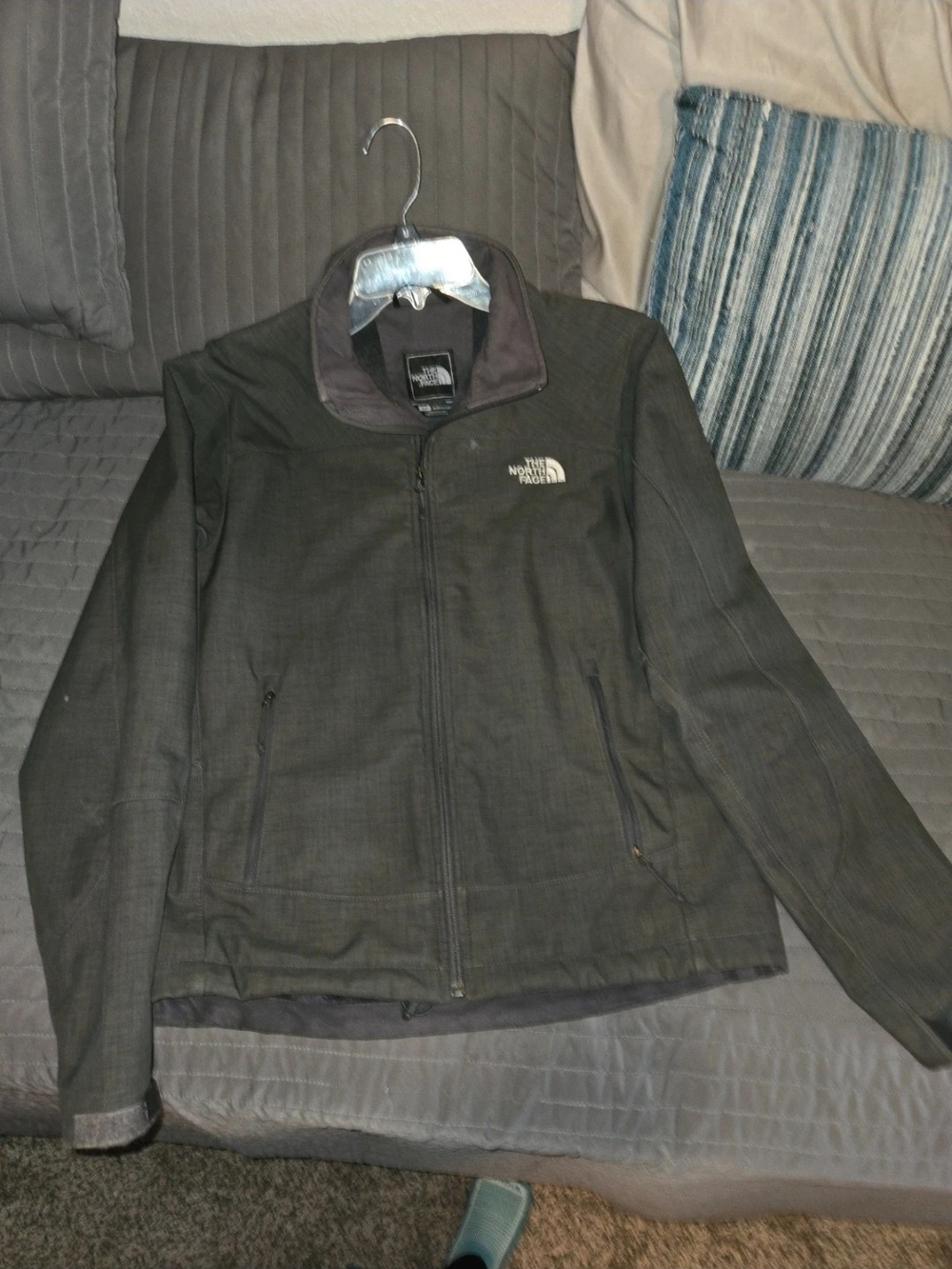 The North Face Men’s Charcoal Gray Softshell Jacket